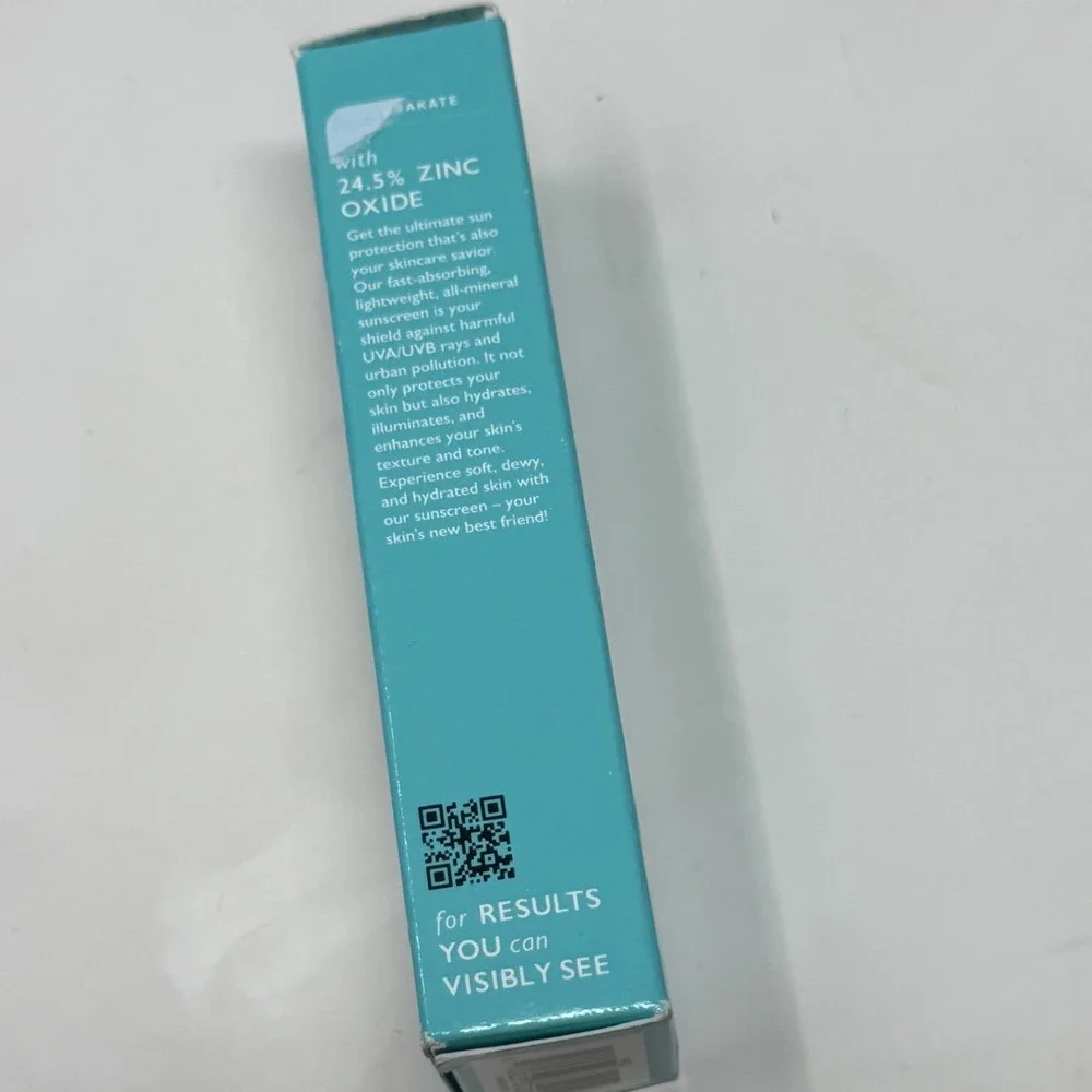 Kate Somerville HydraKate Illuminating SPF 50+ Mineral Sunscreen 1.7oz 7/26‎